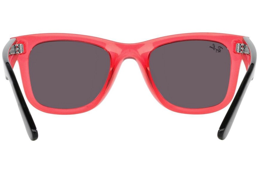 Слънчеви очила Ray-Ban Wayfarer Reverse RBR0502S 67132O Квадратни Розова