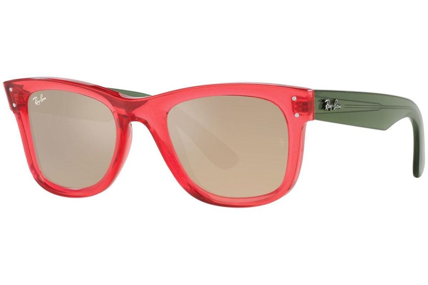 Слънчеви очила Ray-Ban Wayfarer Reverse RBR0502S 67132O Квадратни Розова