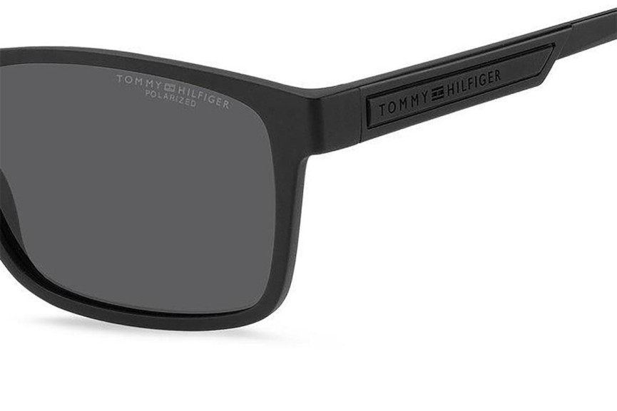 Слънчеви очила Tommy Hilfiger TH2089/S 003/M9 Polarized Правоъгълни Черна